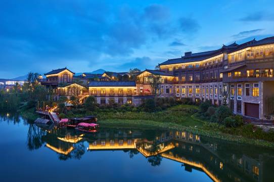 hotel overview picture