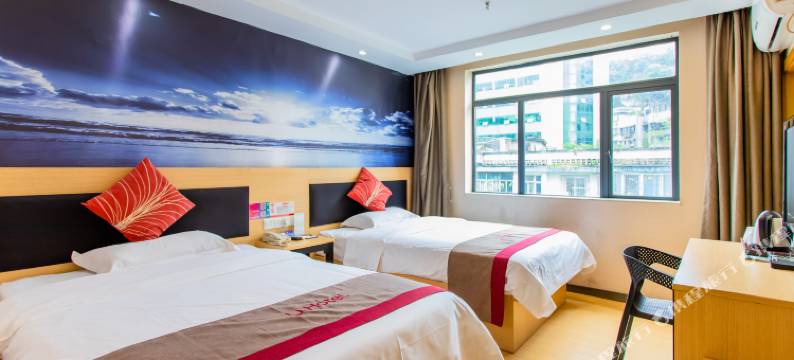 尚客优精选酒店(万州万达广场重庆大学附属三峡医院店)图片