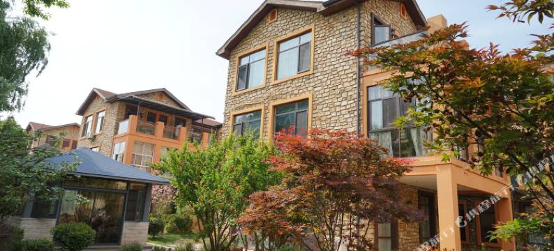 嵩明尘清邑美酒店图片