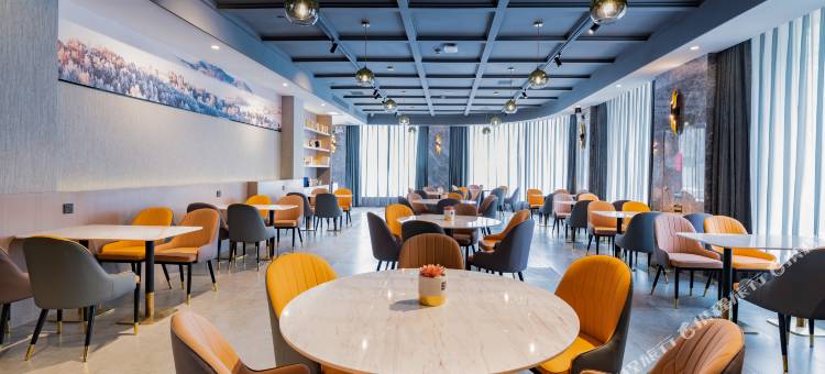 呼和浩特国际会展中心大学东街亚朵酒店图片