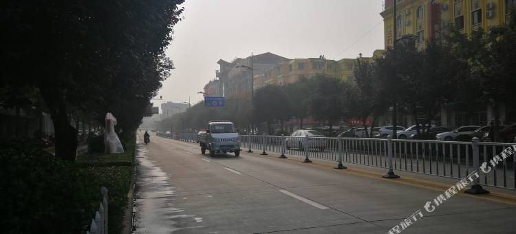 盛佳商务酒店(三门峡火车站店)图片