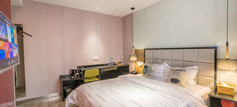 张家港遇见微酒店(沙洲步行街店)图片