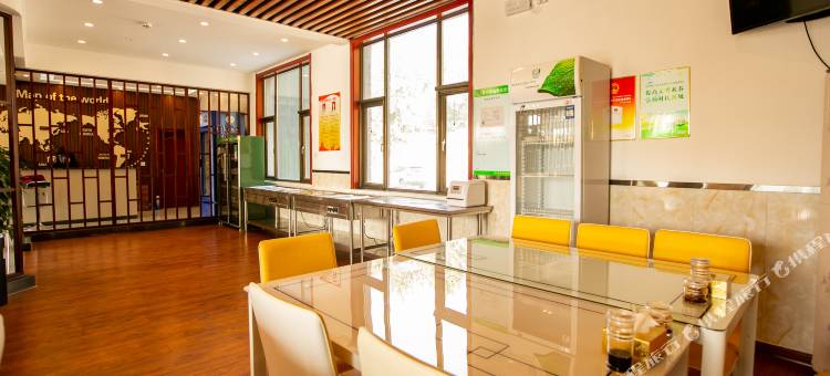 望都聚尚商务酒店图片