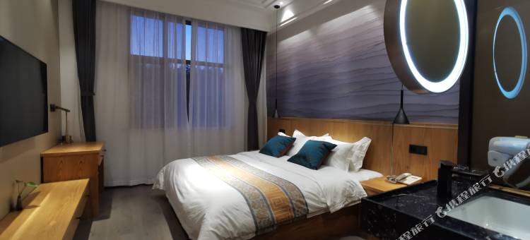 如家诗柏·云酒店(安图二道白河长白山店)图片