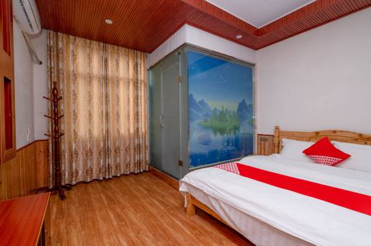 青城山沟上农家乐