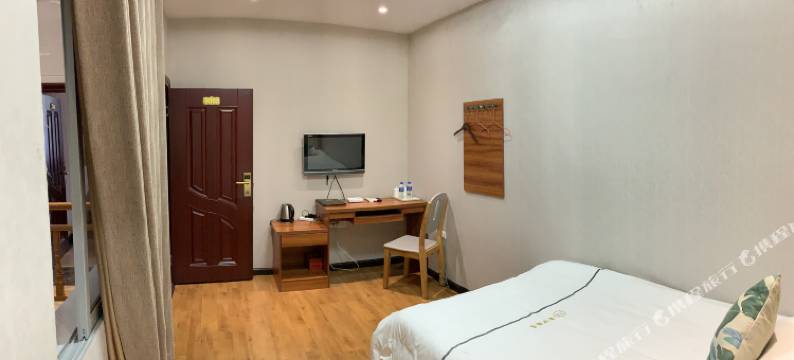 施秉金碧酒店图片