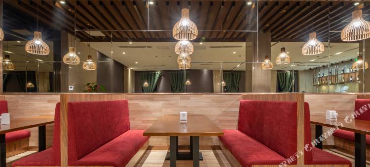 山东职工之家酒店(万达店)图片