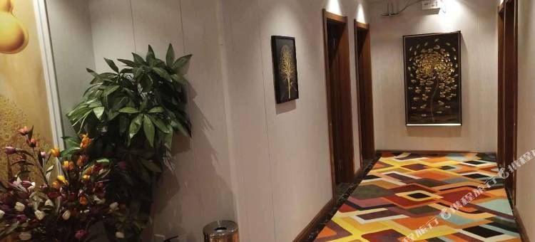 方正新宿爱宾馆图片