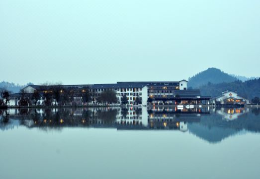 Tianmushan Hotspring Hotel Hotel Overview