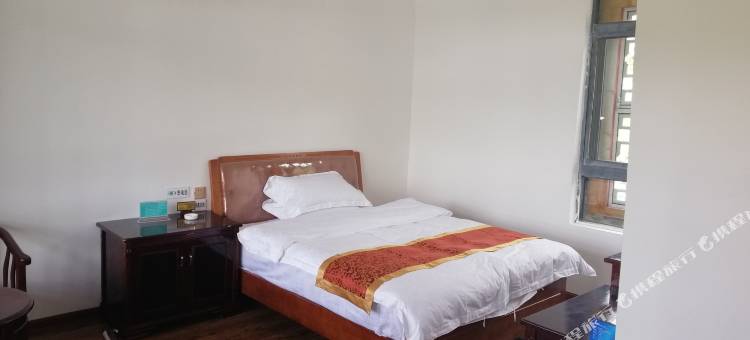 浪卡子羊湖部落家庭旅馆图片