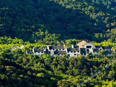 草木间·NATURE RETREAT山海湖艺墅(海盐南北湖景区店)