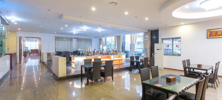 雅斯特酒店(东兴市政府体育中心店)图片