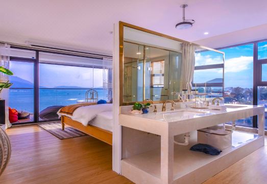 52 Hertz Guesthouse Hotel Overview