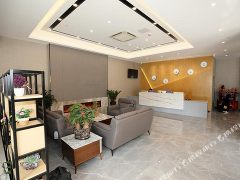 如家睿柏·云酒店(泉州浦西万达店)