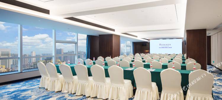 潇影华美达酒店(长沙五一广场东塘地铁站店)图片