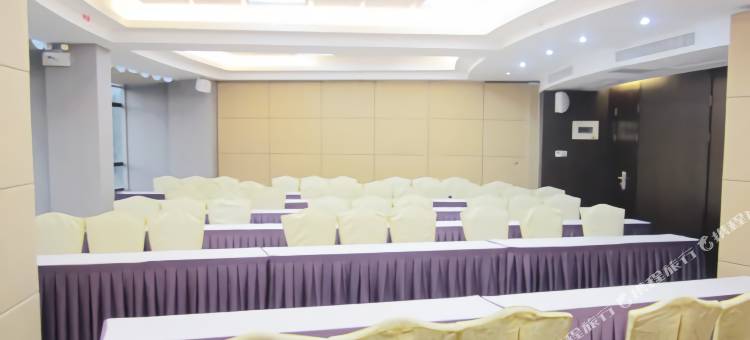 龙岩东方凯悦商务酒店(万达广场国际美食城店)图片