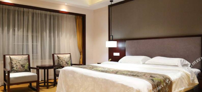 富唐酒店(西安大雁塔大唐芙蓉园店)图片