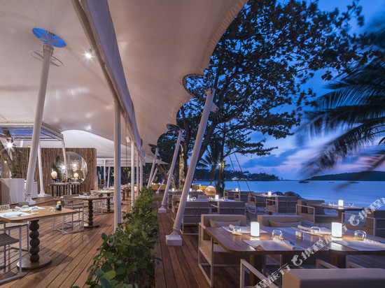 苏梅查汶萨拉海滩度假村