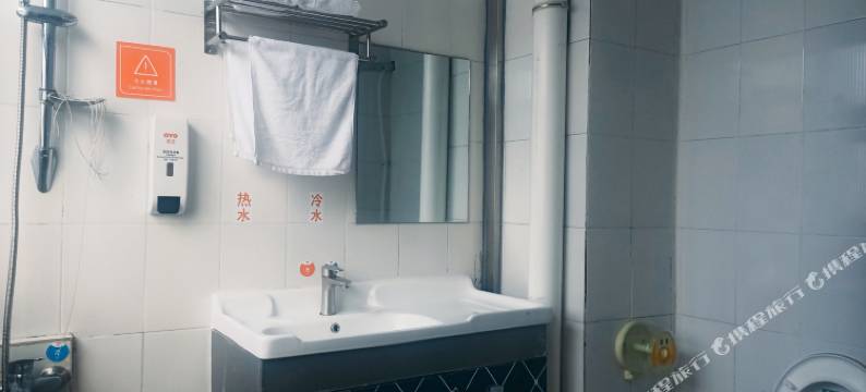 OYO东莞贯城宾馆图片