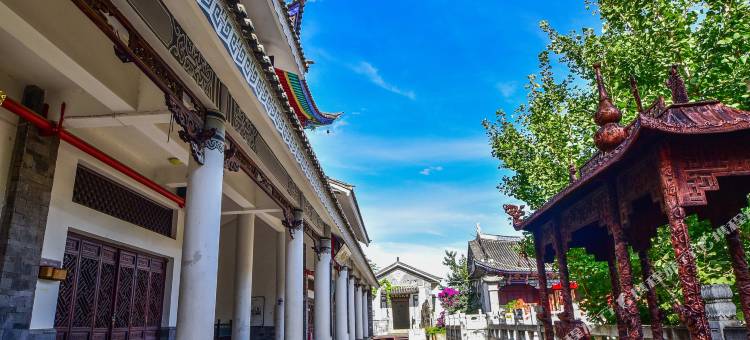 花美时酒店(大理古城博爱路店)图片