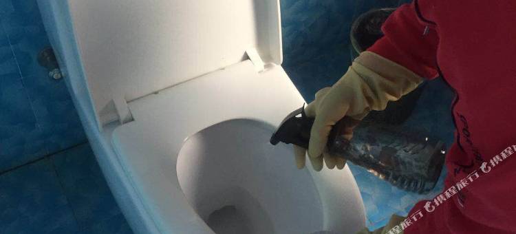 信阳爱琴海主题酒店(浉河中学店)图片