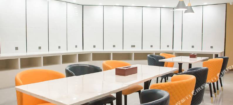 星月酒店(东莞常平百花时代广场店)图片