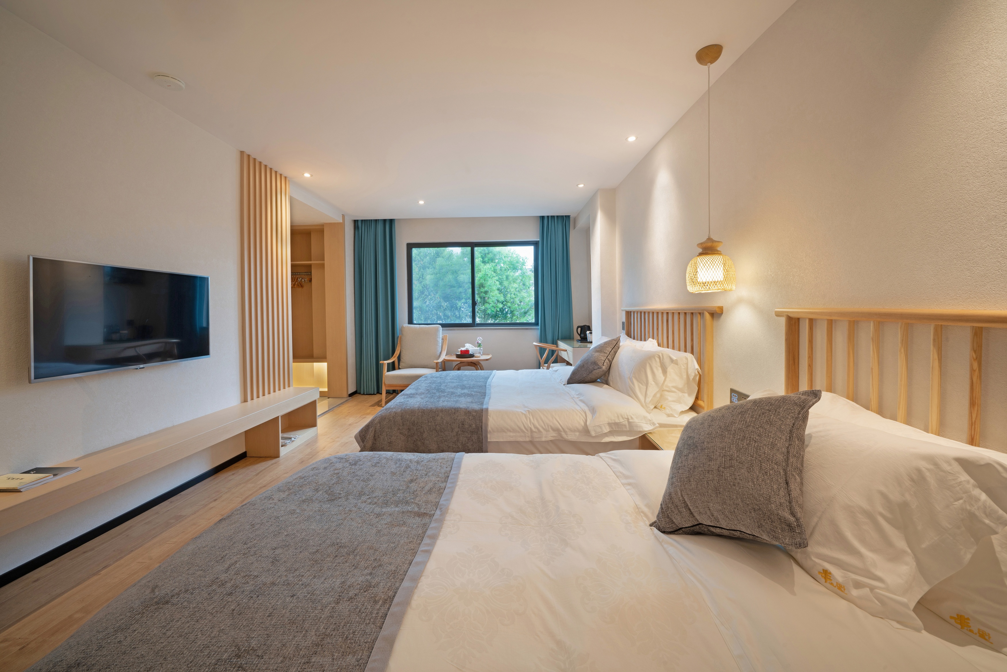 Wuyishan Banshan Villa Homestay (Sangu Resort Area Impression Dahongpao Theater)Hotel Overview