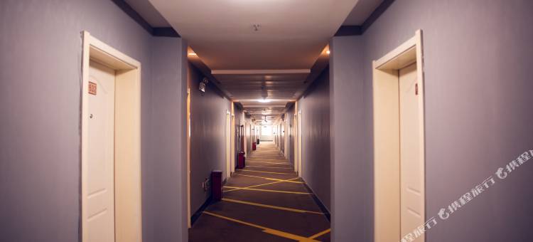 全程酒店(邯郸高铁东站第四中学店)图片