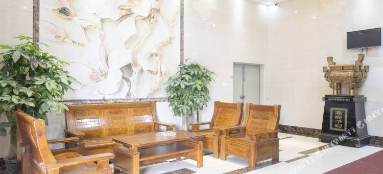 广州东益商务酒店(广东交通职业技术学院长湴地铁站店)图片