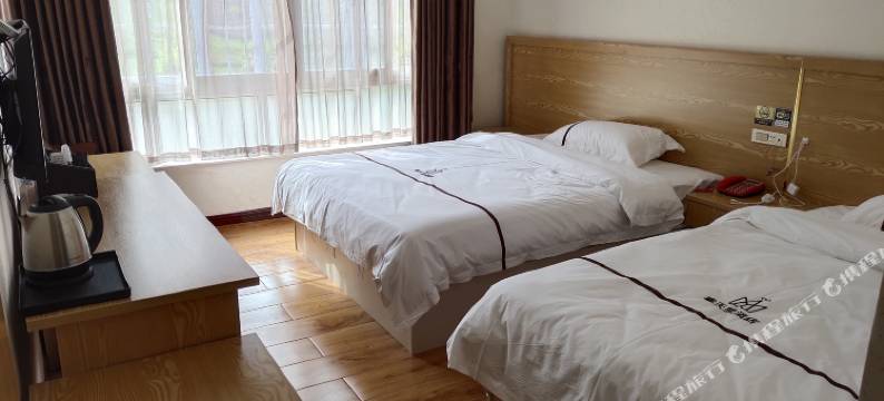 水富春天里酒店图片