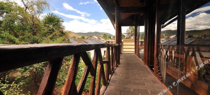 丽江南门客栈图片