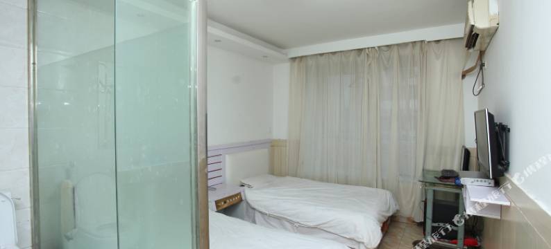 连云港军成旅馆图片