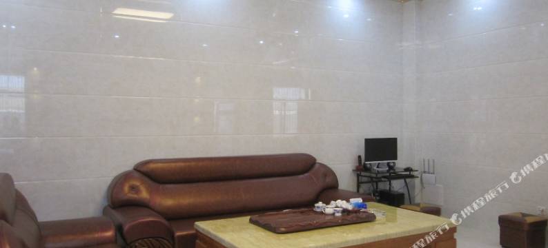 汕尾黄家小宿图片