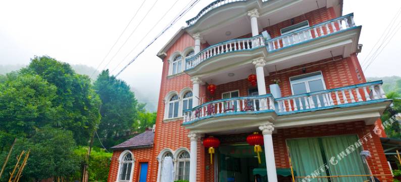 莫干山竹韵山庄(仙潭村景区店)图片