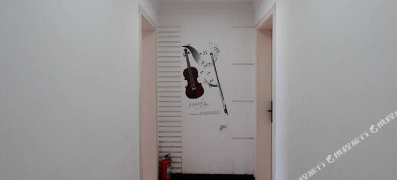 凤凰依恋宾馆图片