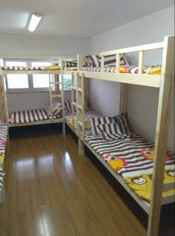 阳光之家青年旅舍(上海万荣路店)