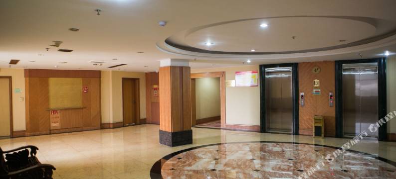 新昌鹤群大酒店图片