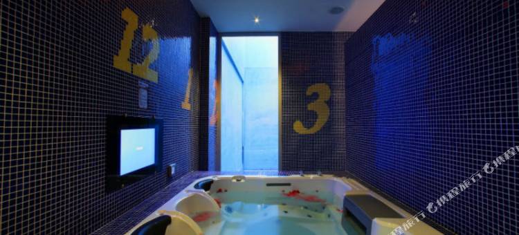 第八月台市集旅馆图片