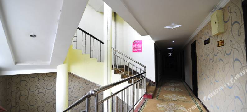 贵阳云岩鑫宝宾馆图片