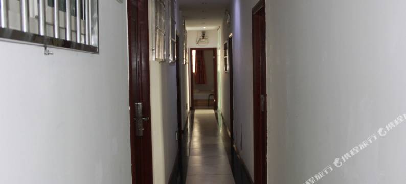 武汉佳成宾馆(汉口火车站店)图片