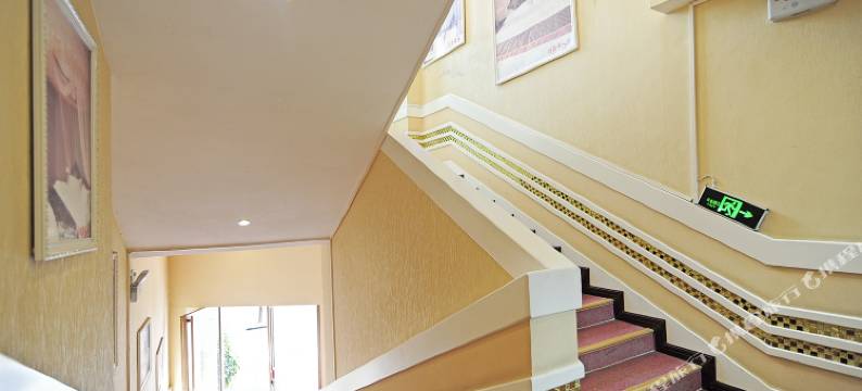 绥阳英皇大酒店图片