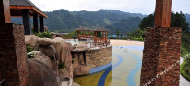 黄平浪洞森林温泉酒店图片