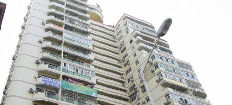 那扇门精品客栈(三亚湾步行街店)图片