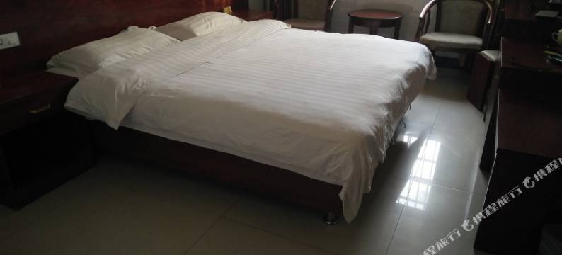 登封国安宾馆图片