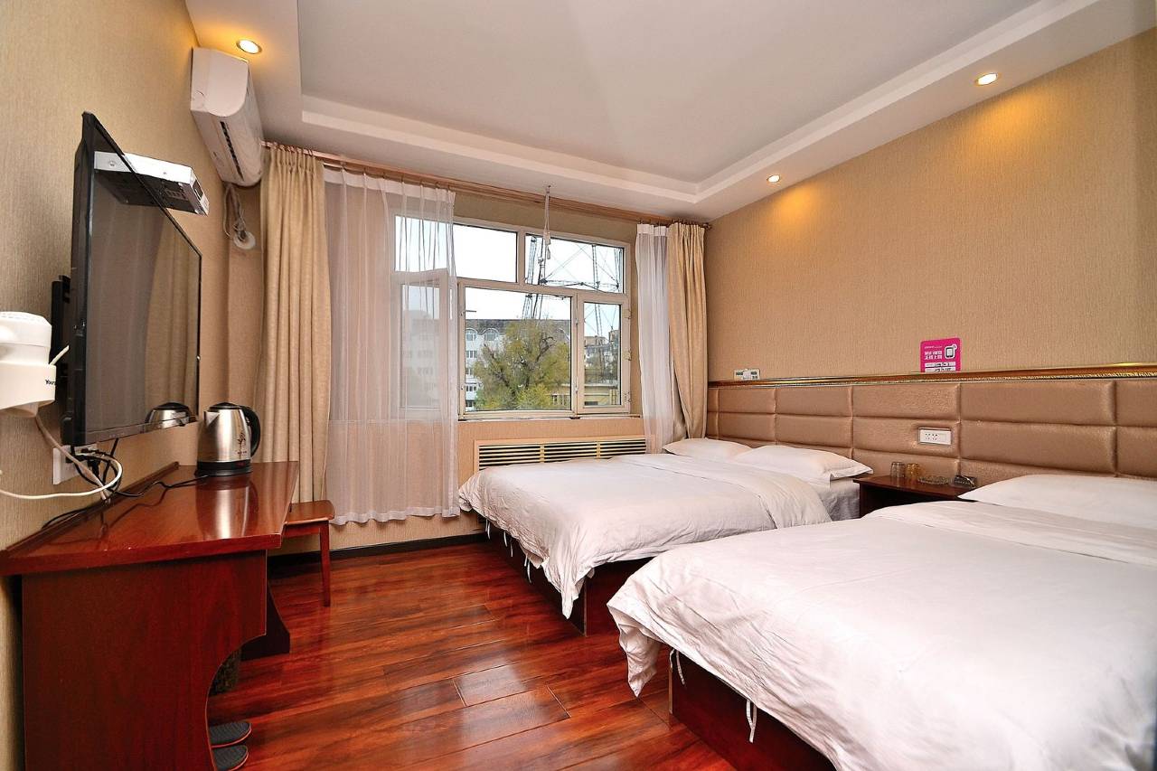 静雅快捷宾馆(哈尔滨火车站店)