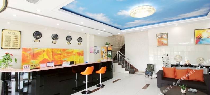 爱客100连锁宾馆(青岛流亭商务区二店)图片