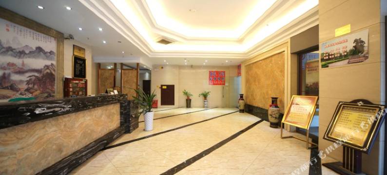 豪庭假日酒店(钦州年年丰广场店)图片