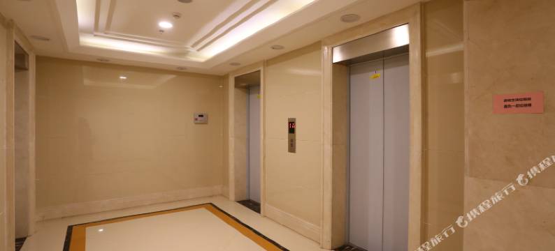 朗月主题酒店(西安大明宫万达店)图片