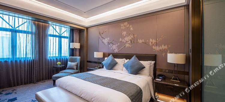 南昌绿地铂骊酒店(鱼尾洲店)图片