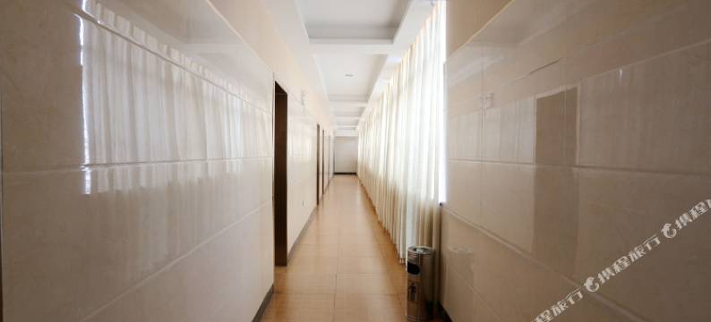 明光南湖宾馆(明光站店)图片